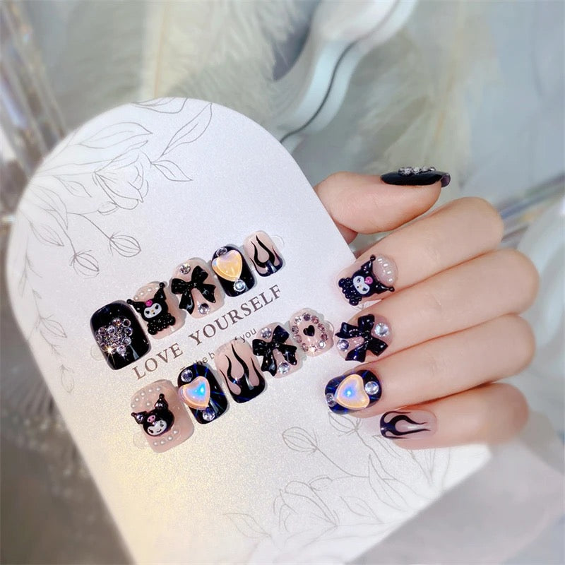 Uñas sanrio adhesivas