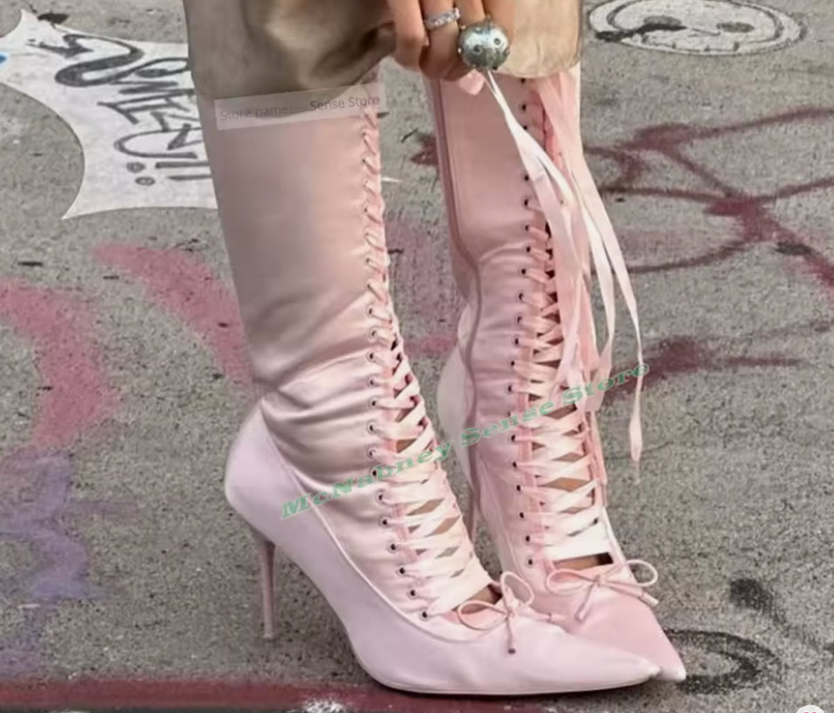 Botas barbie on castel