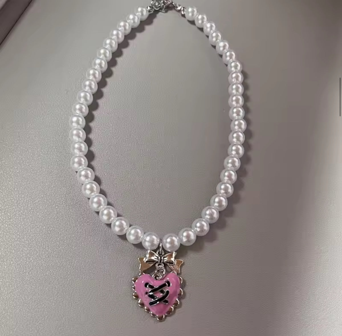 Collar Queen heart